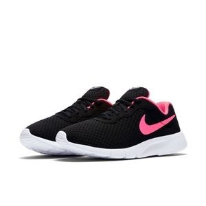 Nike Girls Tanjun Runner Sneakers Athletic Shoes